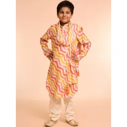 Manyavar Boys Leheriya Printed Kurta with Pyjama & Dupatta-picture-39