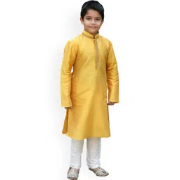 Manyavar Boys Mustard Yellow Gotta Patti Kurta with Pyjamas-picture-24