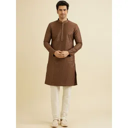 Manyavar Geometric Embroidered Sequinned Mandarin Collar Straight Kurta With Trousers-picture-23