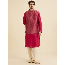 Manyavar Mandarin Collar Straight Kurta With Pyjamas And Jacket-image-10