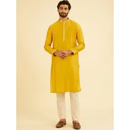 Manyavar Men Solid Regular Sequinned Kurta with Pyjamas & Embroidered Jacket-picture-17