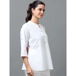 Marcia Women Thread Work Kurta image 3