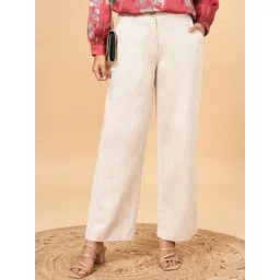 Marigold Lane Women Mid-Rise Flared Parallel Trousers-picture-29