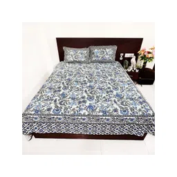 Marika White & Blue Floral Printed Cotton 260 TC King Bedsheet Set 2.74 m x 2.36 m-picture-22