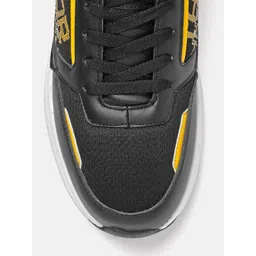 MARVEL STREET Men Everyday Sneakers image 5