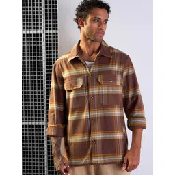 MASCLN SASSAFRAS Men Spread Collar Checked Cotton Oversized Casual Shirt-image-27