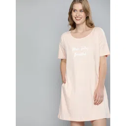 Mast & Harbour Cream-Coloured & White Typography Print Cotton Nightdress with Pouch-picture-26