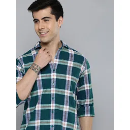 Mast & Harbour Men Green & White Slim Fit Checked Pure Cotton Casual Shirt-picture-40