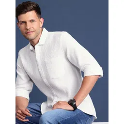 Mast & Harbour Men Solid Slim Fit Casual Shirt-picture-26