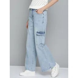 Mast & Harbour Women Blue Flared Light Fade Stretchable Cargo Jeans-picture-36