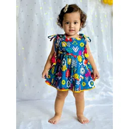 MASU LIVING Girls Floral Printed Pure Cotton Fit & Flare Dress-picture-24