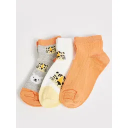 max Boys Pack Of 3 Printed Ankle-Length Socks-picture-35