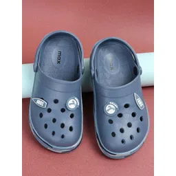 max Boys Self Design Clogs-picture-35