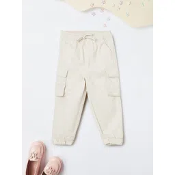 max Girls Regular Fit Mid-Rise Cotton Cargos-picture-46