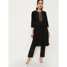 max Thread Work Notch Neck Straight Kurta image 1