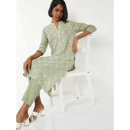 Max Women Embroidered Straight Kurta Set-picture-10