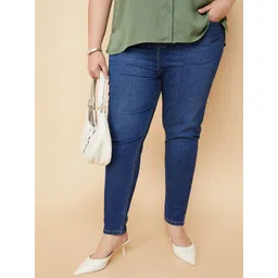 max Women Regular Fit Mid-Rise Light Fade Jeans-picture-22