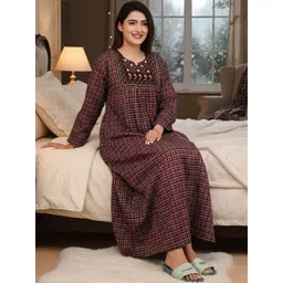 MAYA PRINT Checked Maxi Nightdress-picture-17