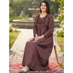 MAYA PRINT Checked Maxi Nightdress-picture-22