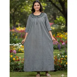 MAYA PRINT Embroidered Maxi Nightdress-picture-11