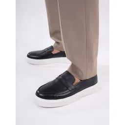 mccoy Men Leather Loafers image 5