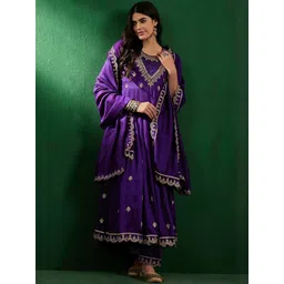 MEHARIKA Women Ethnic Motifs Embroidered Panelled Kurta & Trousers With Dupatta-picture-23