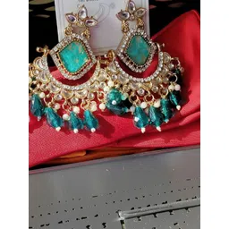 Mekkna Geometric Drop Earrings-picture-17