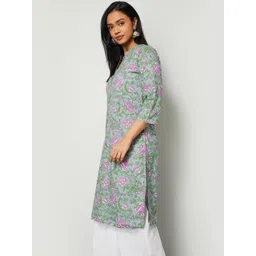 Melange by Lifestyle Women Floral Printed Flared Sleeves Sequinned Kurta-picture-31