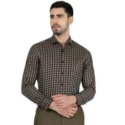 Metal Brown Cotton Slim Fit Checks Shirt-picture-48