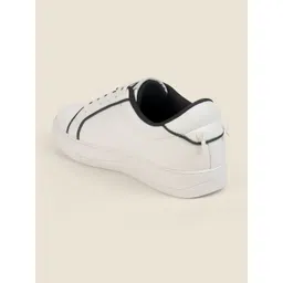 Metro Men Lace-Ups Sneakers image 4