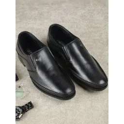 Metro Men's Black Formal Loafers-picture-32