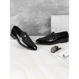 Metro Men's Black Loafers-picture-12
