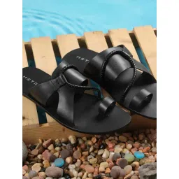 Metro Men's Black Toe Ring Sandals-picture-42
