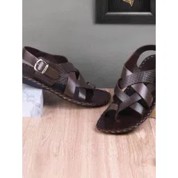 Metro Men's Brown Toe Ring Sandals-picture-32