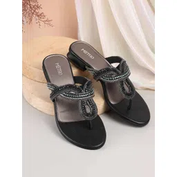 Metro Women Embellished Ethnic One Toe Flats-picture-21