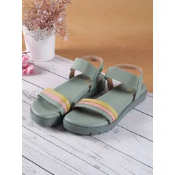 Metro Women Solid Open Toe Flats-picture-21