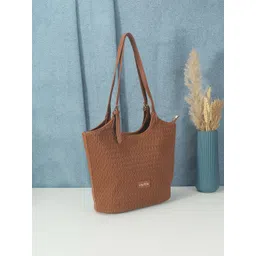 Metro Women Textured Bucket Shoulder Bag-picture-33