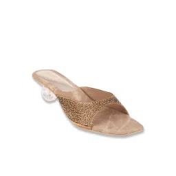 Metro Women's Antique Gold Casual Sandals image 2