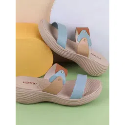 Metro Women's Beige Casual Wedges-picture-12