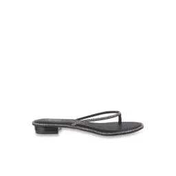 Metro Women's Black Thong Sandals-image-26