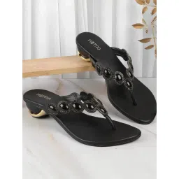 Metro Women's Black Thong Sandals-picture-33