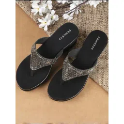 Metro Women's Black Thong Sandals-picture-30