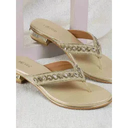 Metro Women's Gold Thong Sandals-picture-19
