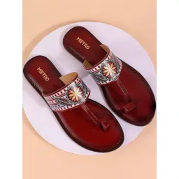 Metro Women's Maroon Toe Ring Sandals-picture-35