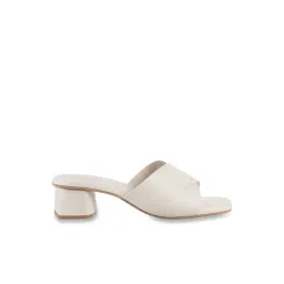 Metro Women's Off White Casual Sandals-picture-10