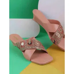 Metro Women's Peach Cross Strap Wedges-picture-47