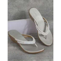 Metro Women's Silver Thong Wedges image 1