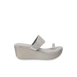 Metro Women's Silver Toe Ring Wedges image 1