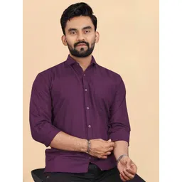 Metronaut Classic Spread Collar Cotton Regular Fit Shirt-picture-12