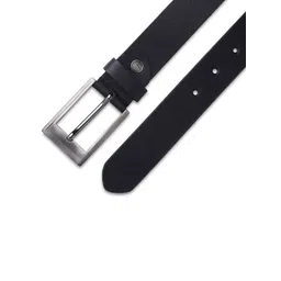 Metronaut Men Textured Leather Reversible Formal Belt image 4